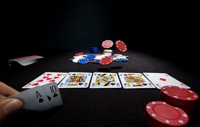 Quick 777 Slots کیسینو میں ایک آن لائن گیم کا انتخاب کریں۔